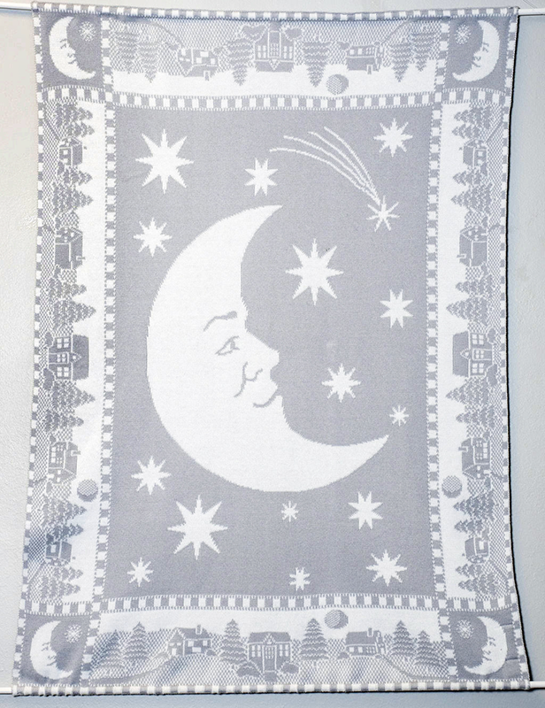 MAN-IN-THE-MOON reversible baby blanket & wall hanging